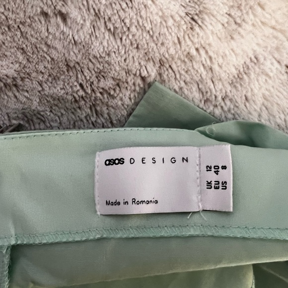 Cropped mint green ASOS corset top. - Picture 2 of 3